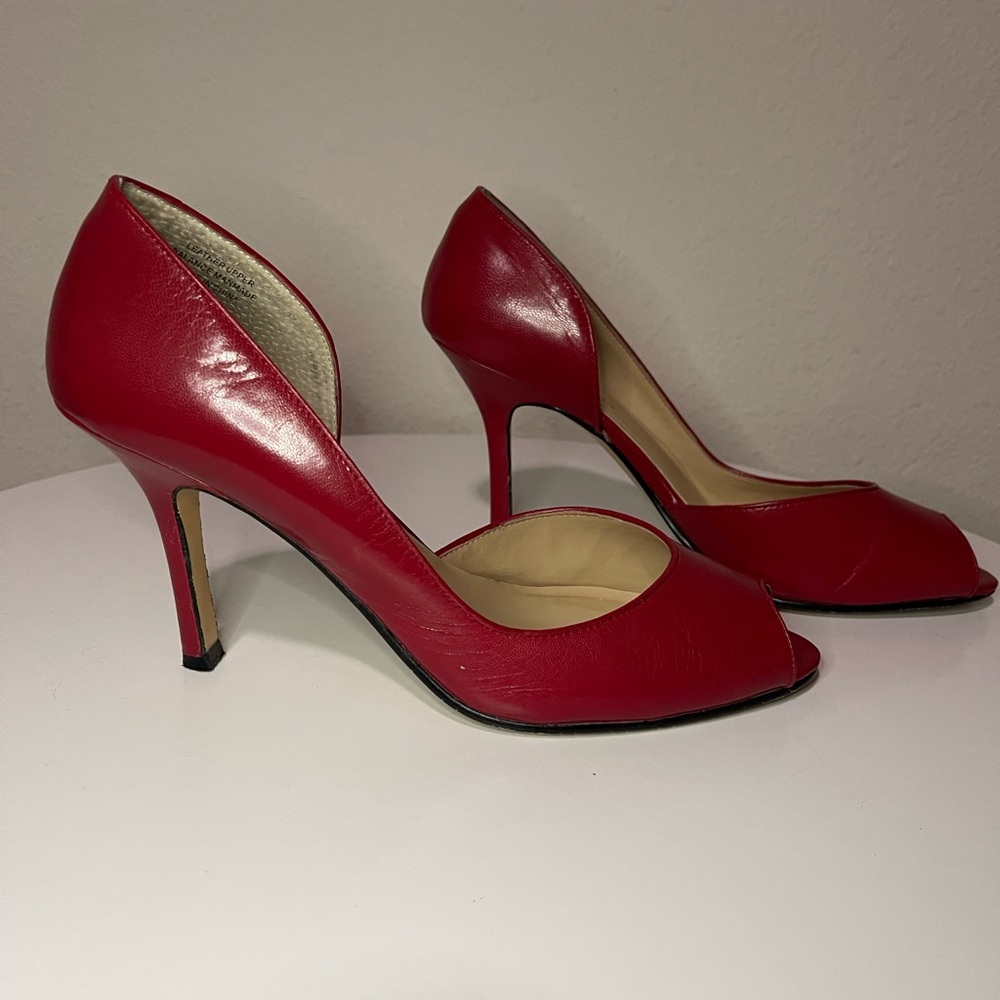 Karen Scott Red Peep-Toe Heels